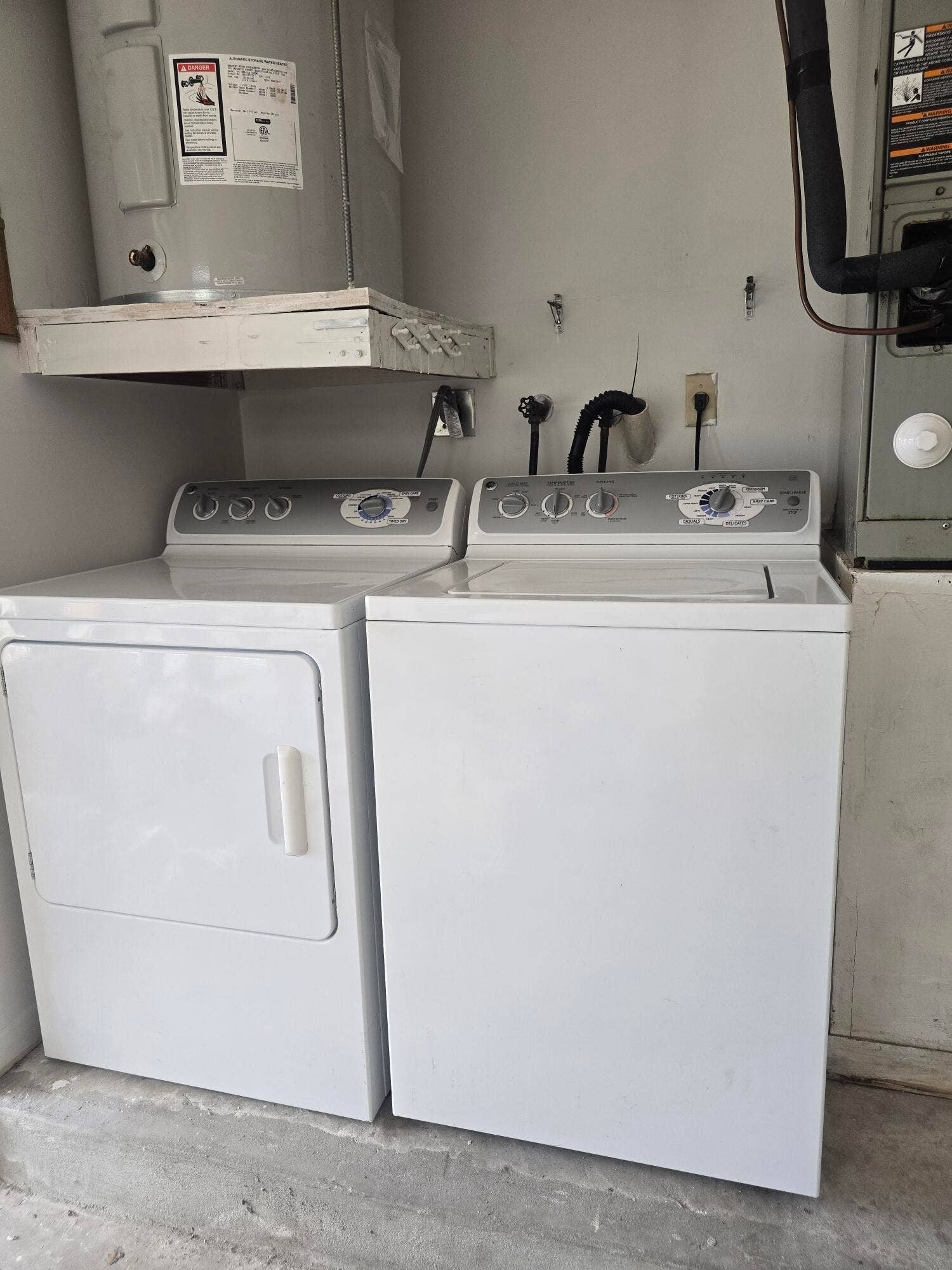 2098 SW 17th Drive, Deerfield Beach, FL 33442 Washer / Dryer