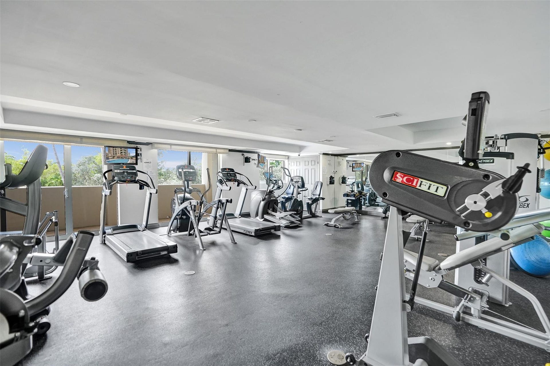 2001 N Ocean Boulevard, #1005, Fort Lauderdale, Fort Lauderdale, FL 33305