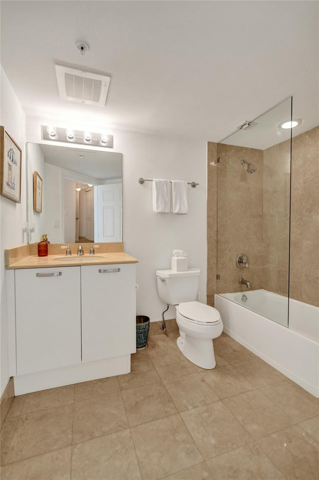 2001 N Ocean Boulevard, #1005, Fort Lauderdale, Fort Lauderdale, FL 33305
