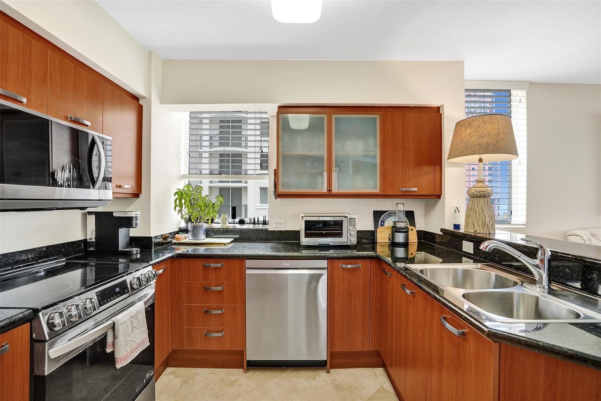 2001 N Ocean Boulevard, #1005, Fort Lauderdale, Fort Lauderdale, FL 33305