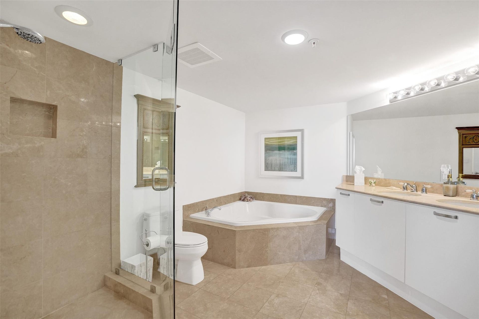2001 N Ocean Boulevard, #1005, Fort Lauderdale, Fort Lauderdale, FL 33305