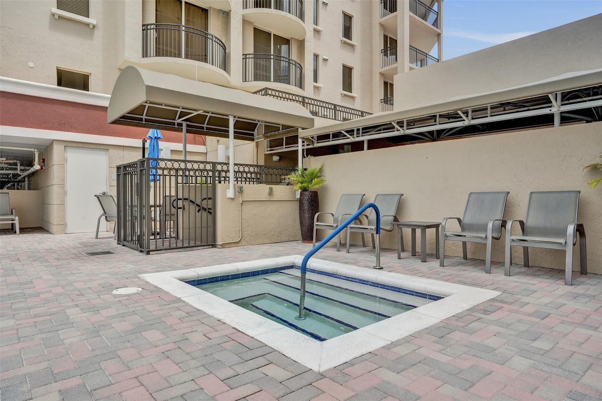 2001 N Ocean Boulevard, #1005, Fort Lauderdale, Fort Lauderdale, FL 33305