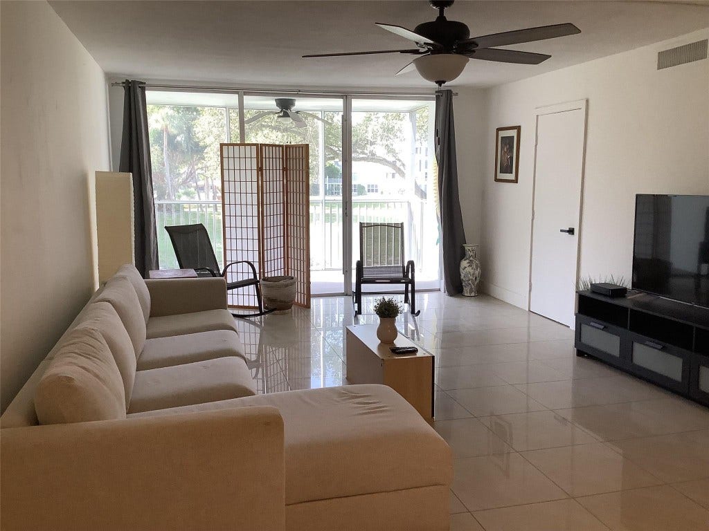 2600 S Course Drive, #203, Pompano Beach, FL 33069 2600 S Course Drive, #203, Pompano Beach, FL 33069