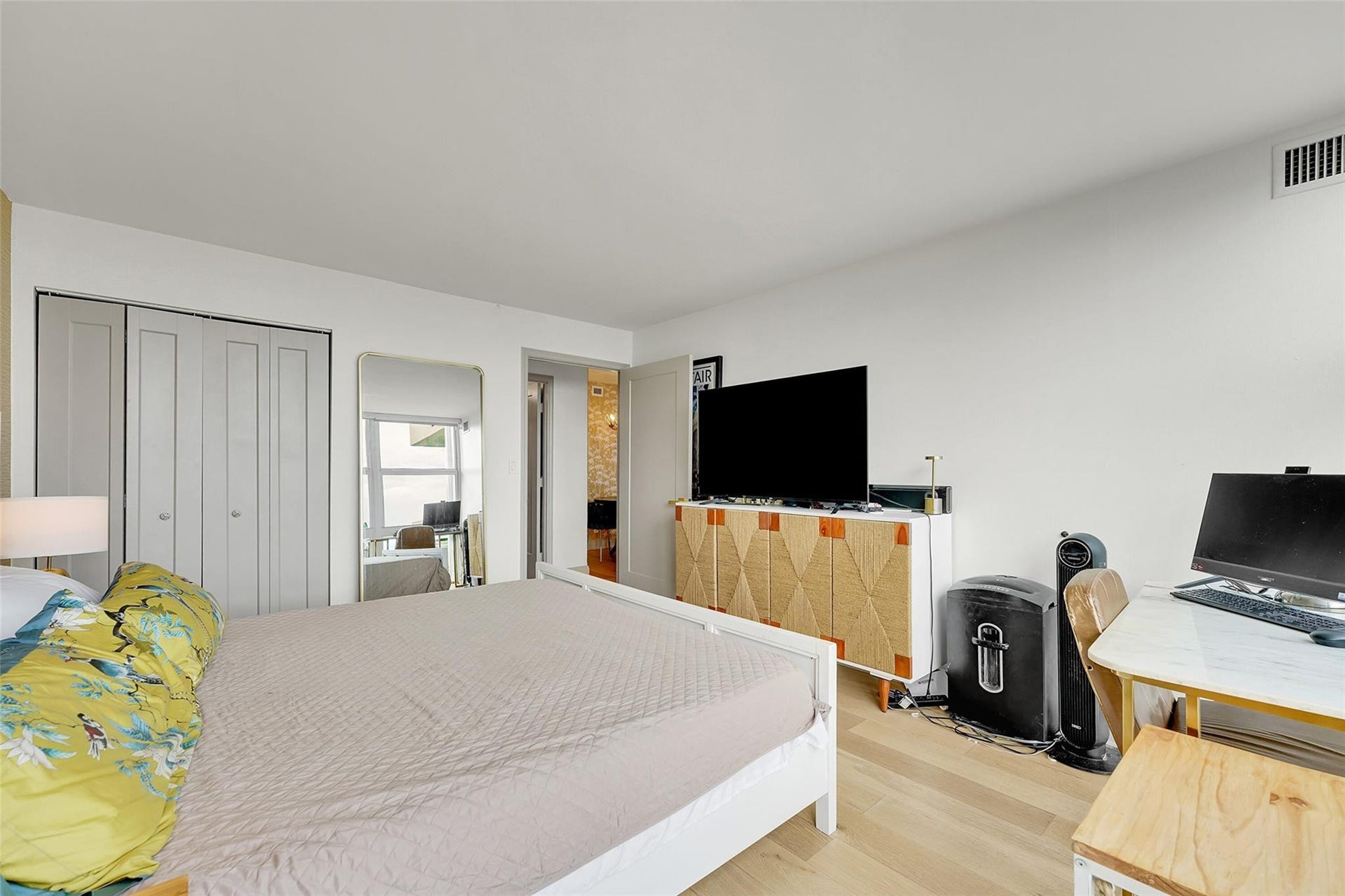 2841 N Ocean Boulevard, #1004, Fort Lauderdale, Fort Lauderdale, FL 33308 Photo 21