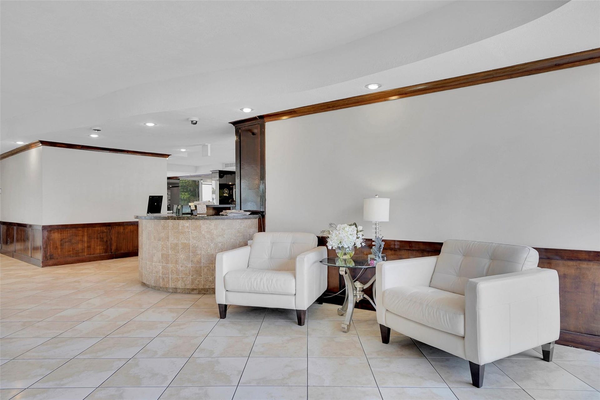 2841 N Ocean Boulevard, #1004, Fort Lauderdale, Fort Lauderdale, FL 33308 Photo 26