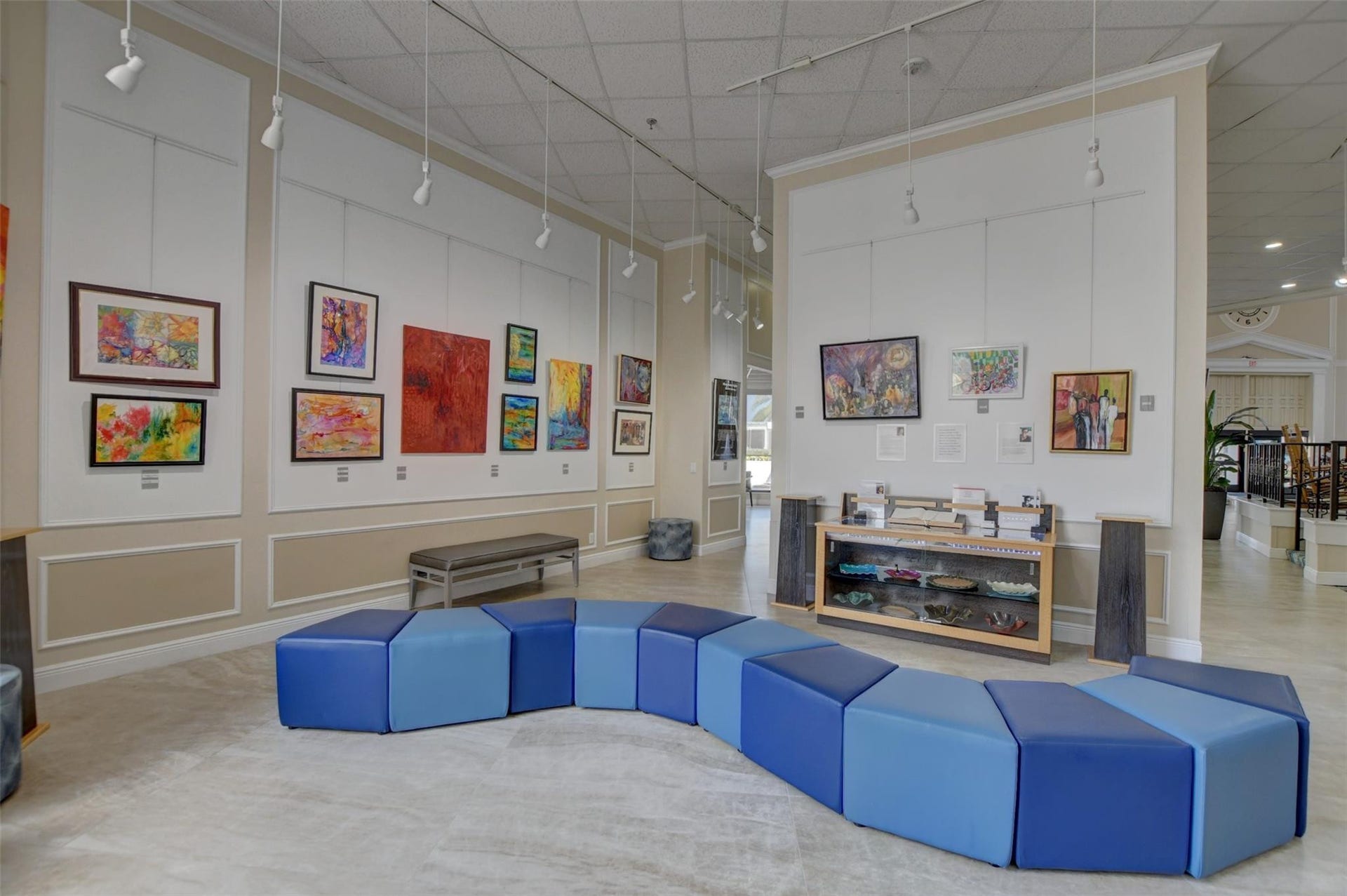 Resident Art Museum