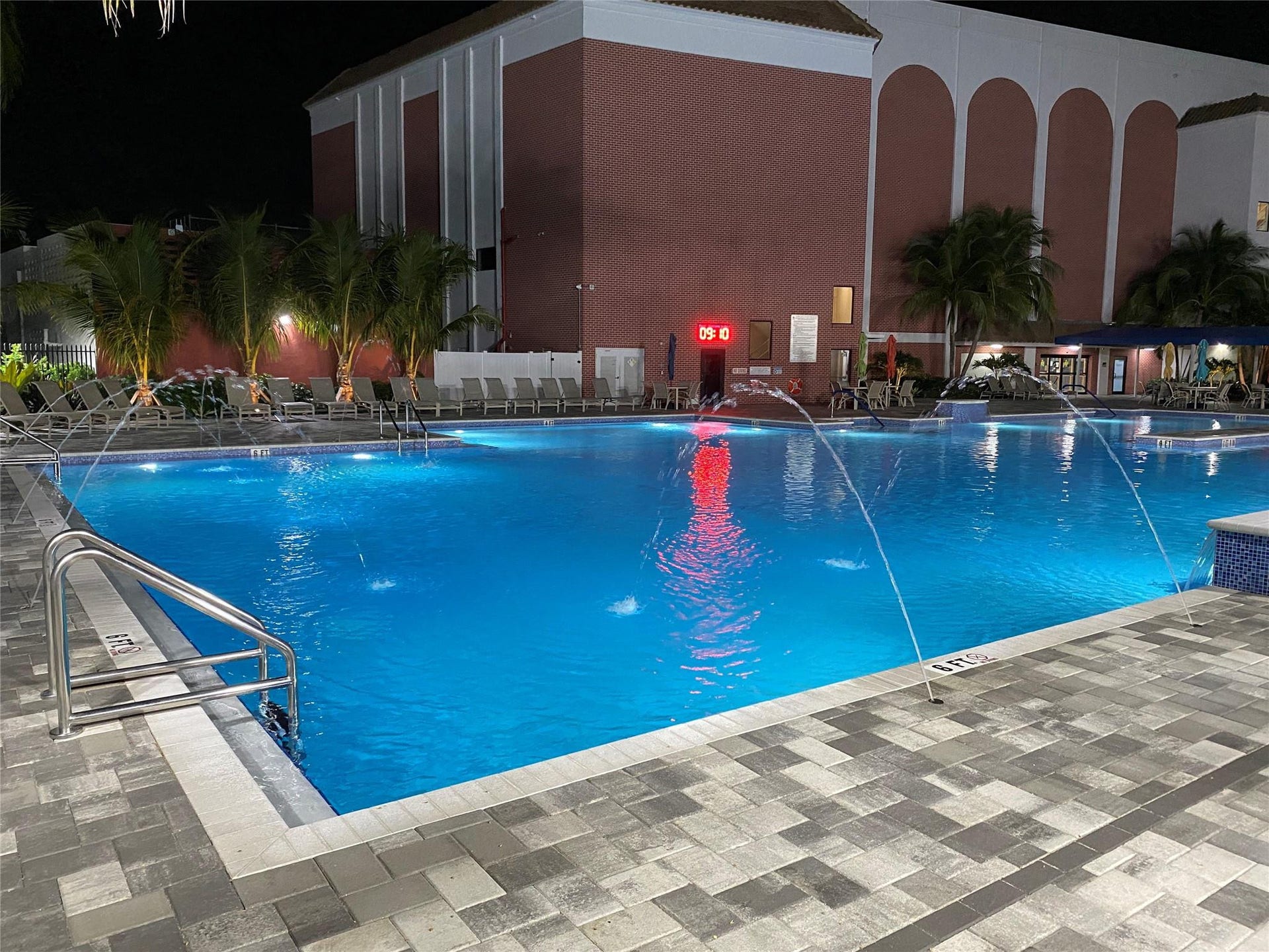 New $1M Clubhouse pool!