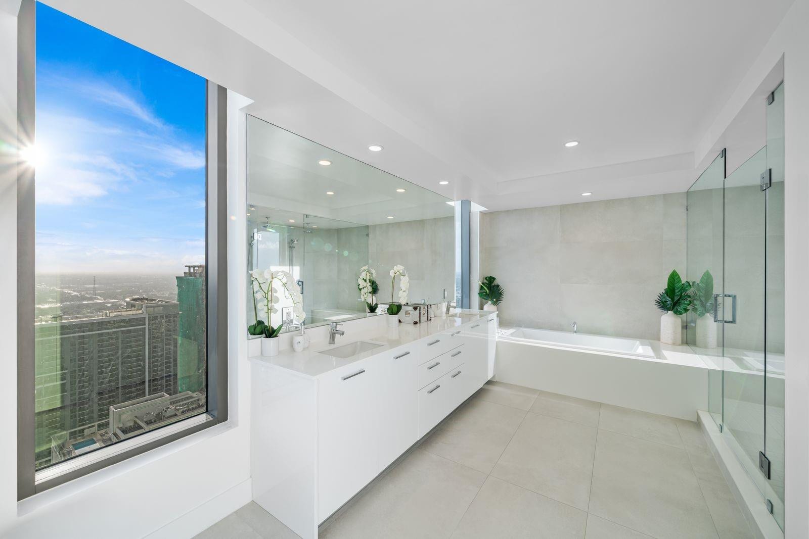 100 E Las Olas Boulevard, #4603, Fort Lauderdale, FL 33301 Photo 26