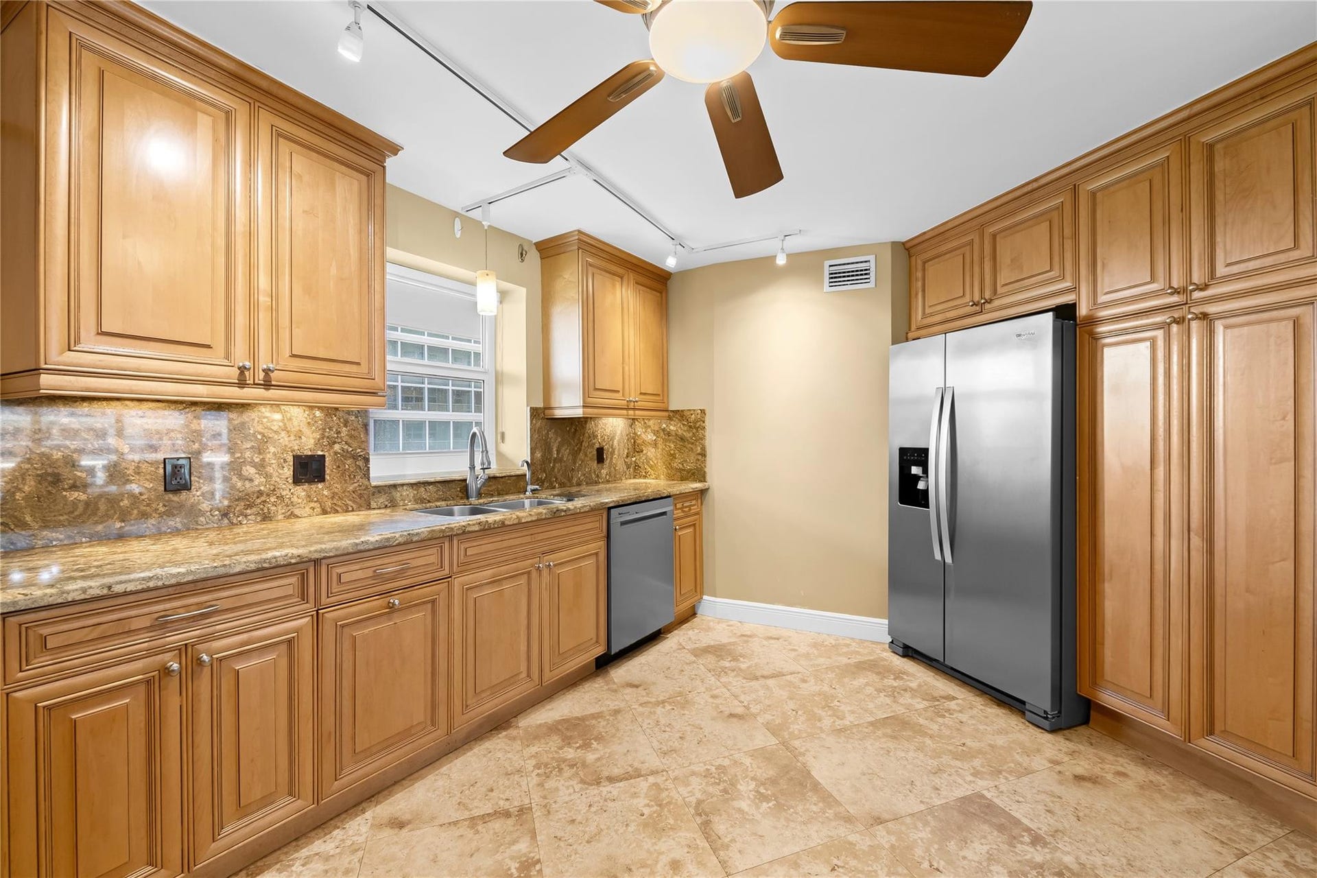 4100 Galt Ocean Drive, #304, Fort Lauderdale, FL 33308 Photo 7