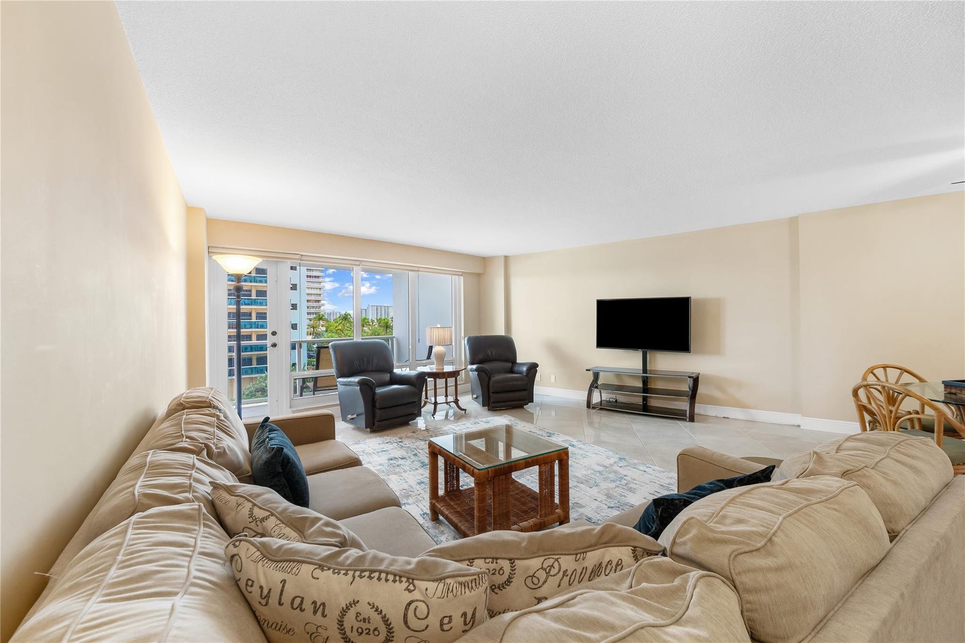 4100 Galt Ocean Drive, #304, Fort Lauderdale, FL 33308 Photo 12