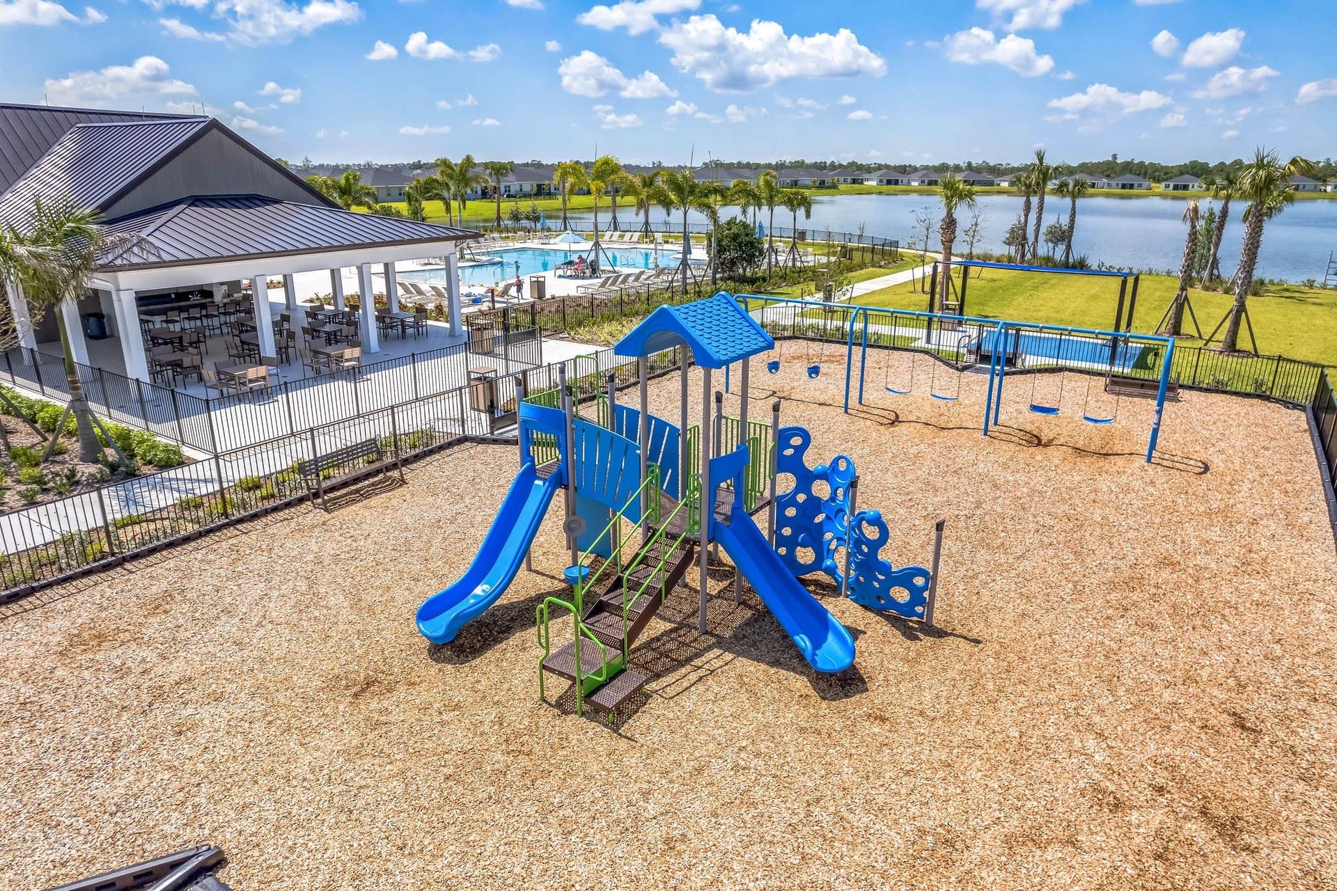10653 NW Suncrest Loop, Port St Lucie, FL 34987