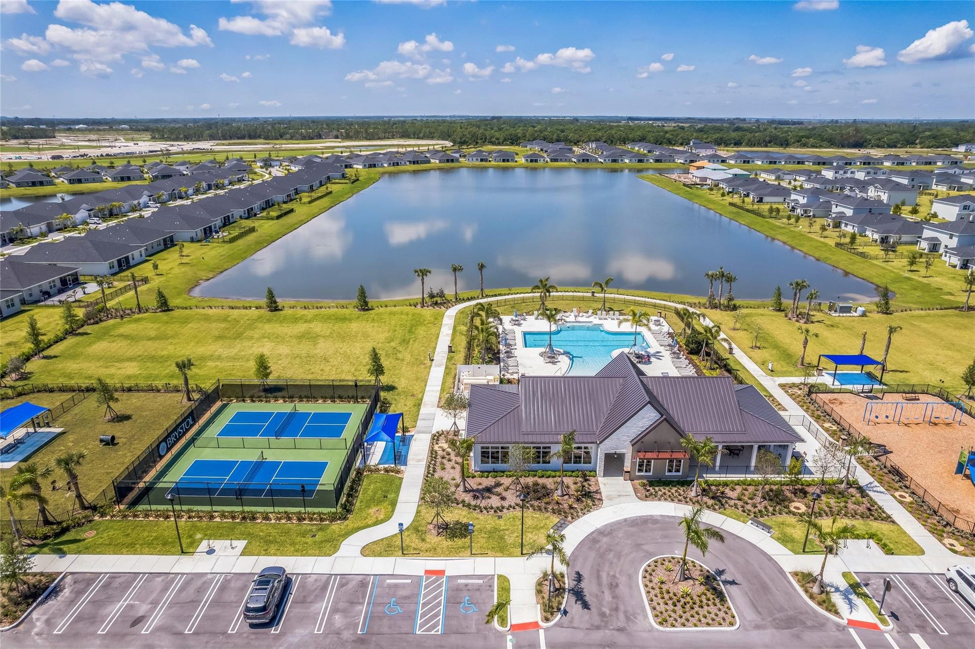 10653 NW Suncrest Loop, Port St Lucie, FL 34987