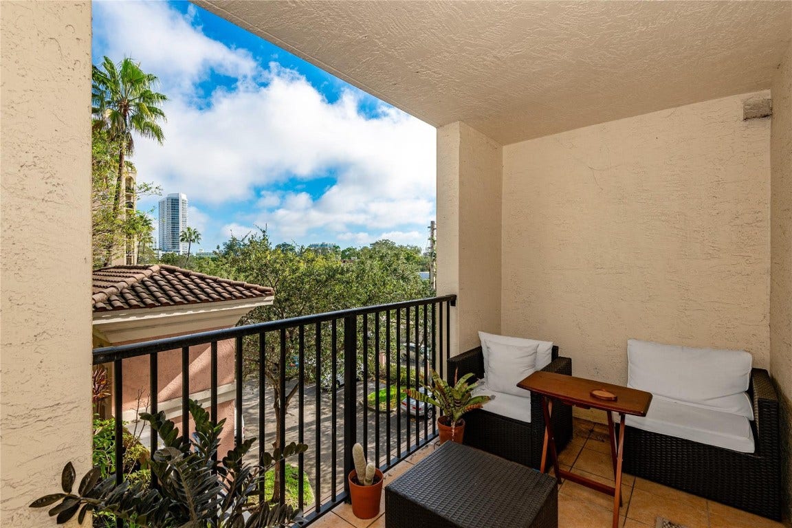 520 SE 5th Avenue, #1202, Fort Lauderdale, FL 33301