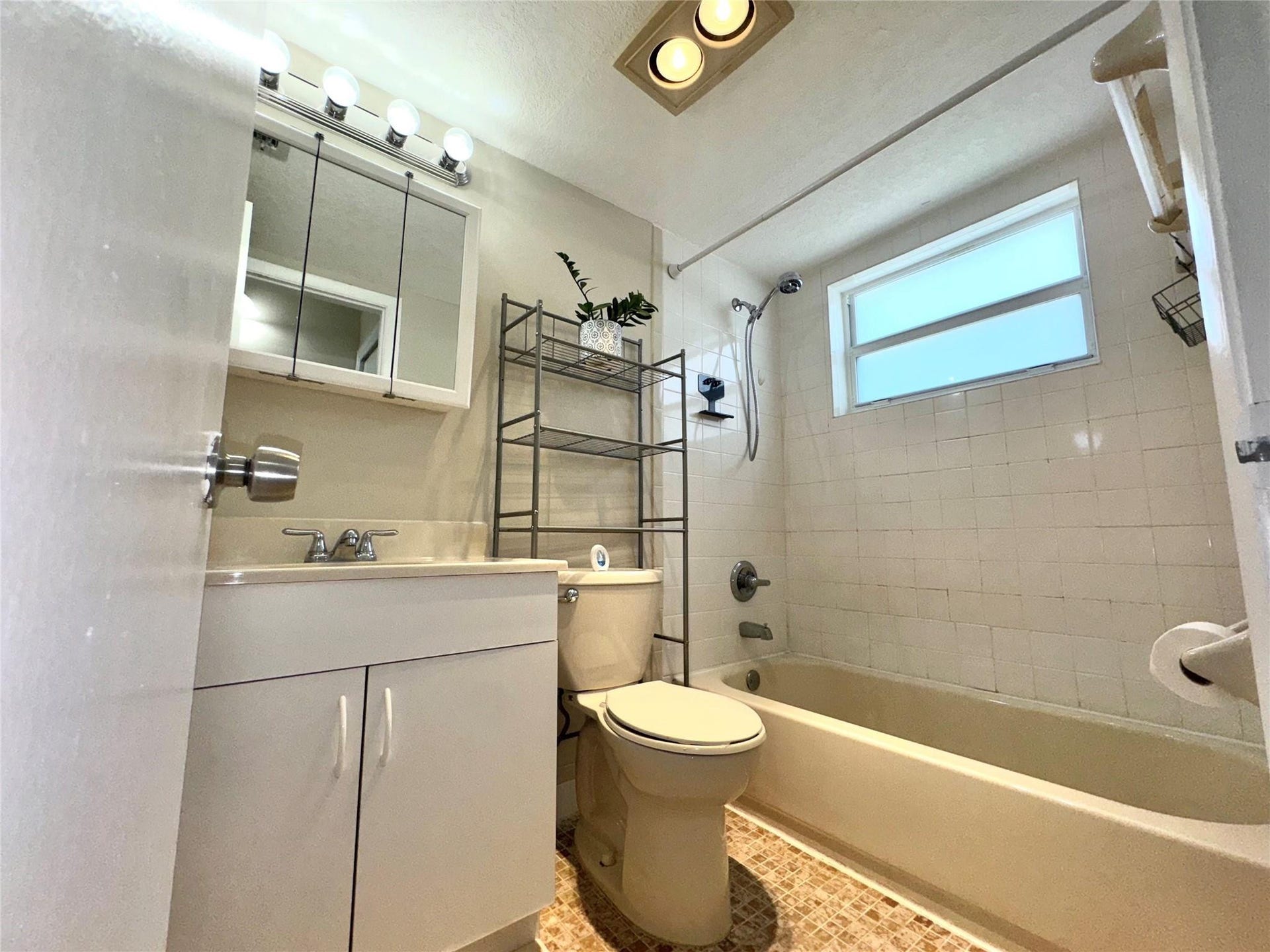 2121 N Ocean Boulevard, #2, Fort Lauderdale, Fort Lauderdale, FL 33305 Photo 12