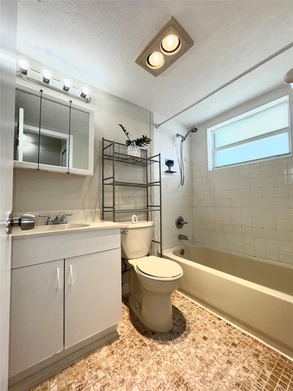 2121 N Ocean Boulevard, #2, Fort Lauderdale, Fort Lauderdale, FL 33305 Photo 11