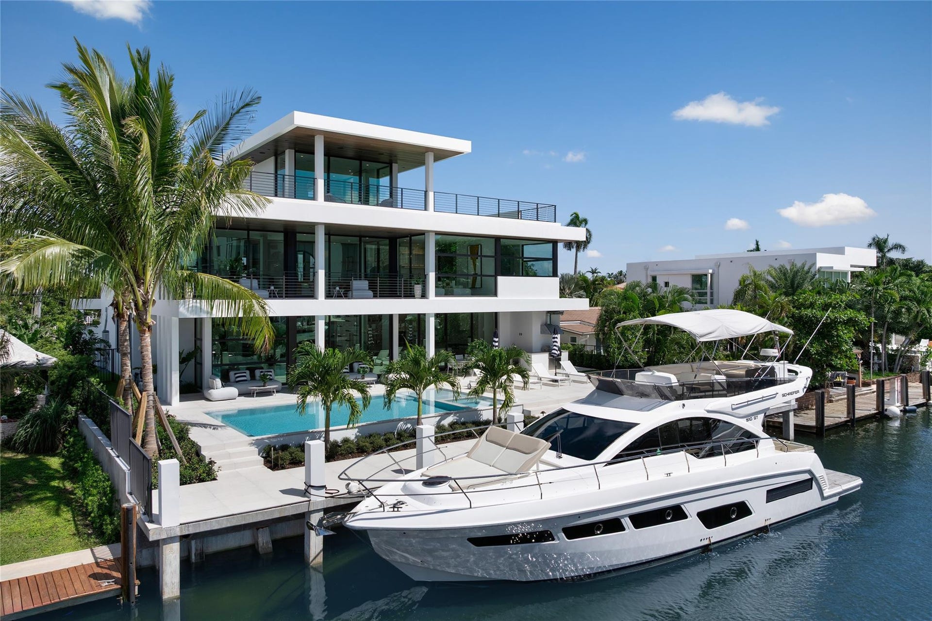 1500 SE 14th Street, Fort Lauderdale, FL 33316 Photo 3