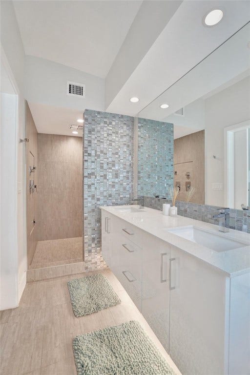 2149 NE 27th Drive, Wilton Manors, FL 33306 2149 NE 27th Drive, Wilton Manors, FL 33306