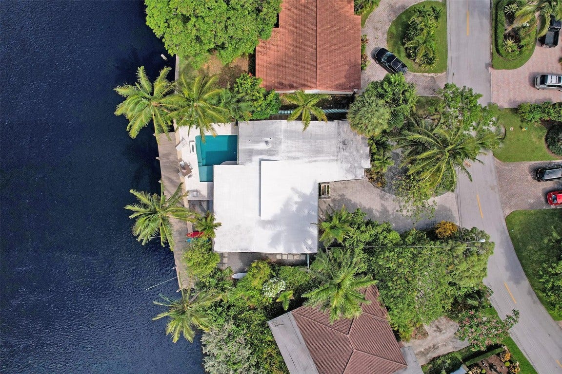 2149 NE 27th Drive, Wilton Manors, FL 33306 2149 NE 27th Drive, Wilton Manors, FL 33306