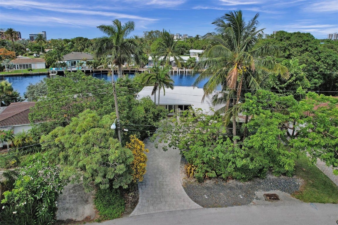 2149 NE 27th Drive, Wilton Manors, FL 33306 2149 NE 27th Drive, Wilton Manors, FL 33306
