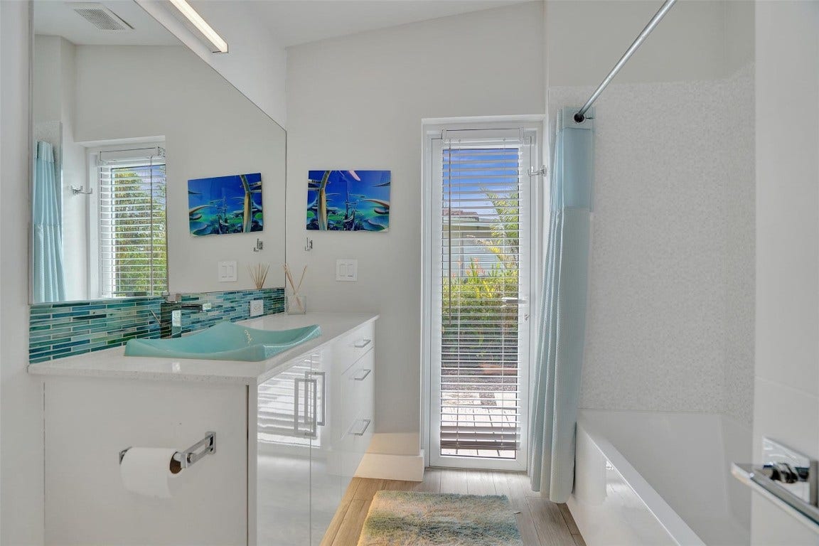 2149 NE 27th Drive, Wilton Manors, FL 33306 2149 NE 27th Drive, Wilton Manors, FL 33306