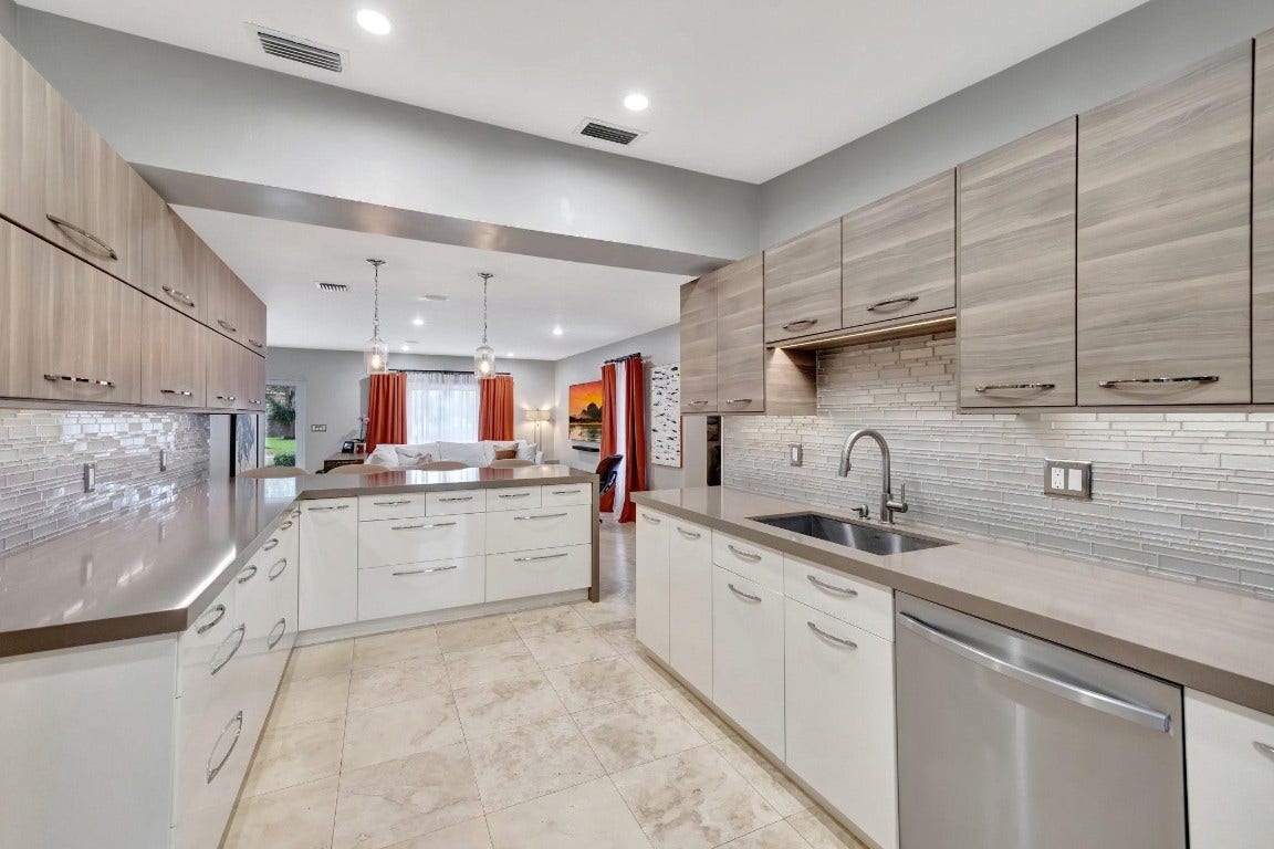 201 NE 28th Court, Wilton Manors, FL 33334 201 NE 28th Court, Wilton Manors, FL 33334