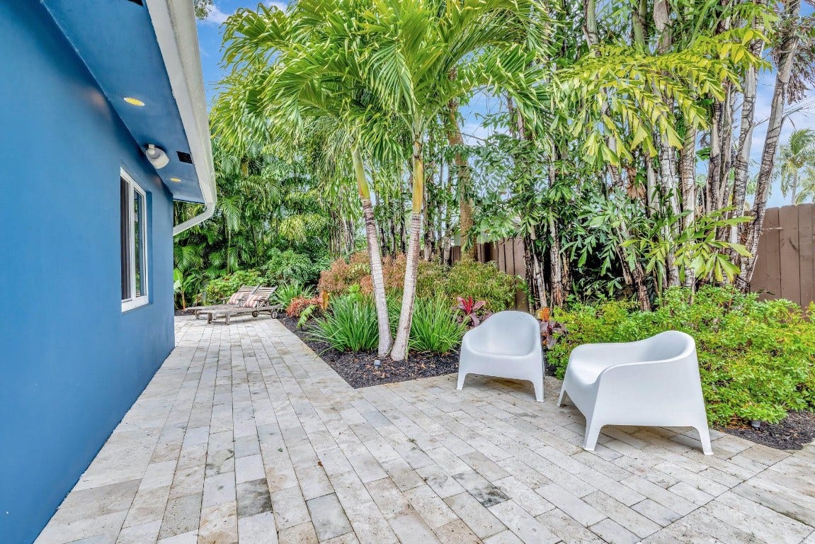 201 NE 28th Court, Wilton Manors, FL 33334 201 NE 28th Court, Wilton Manors, FL 33334