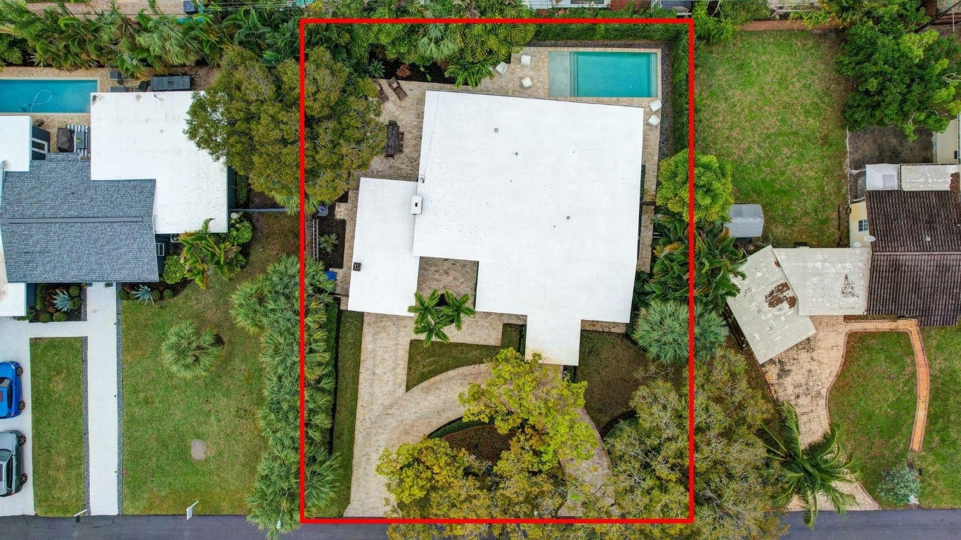 201 NE 28th Court, Wilton Manors, FL 33334 201 NE 28th Court, Wilton Manors, FL 33334