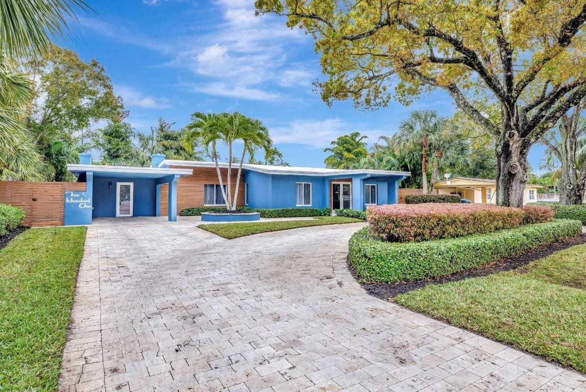 201 NE 28th Court, Wilton Manors, FL 33334 201 NE 28th Court, Wilton Manors, FL 33334