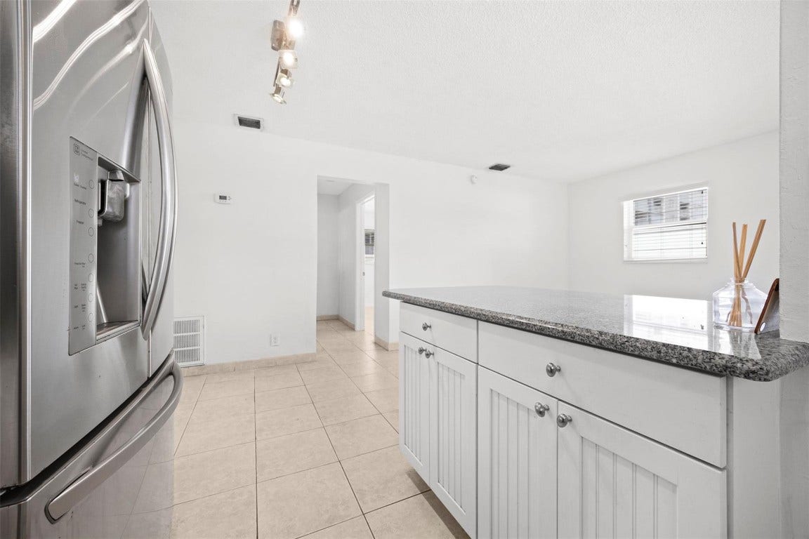 2131 N Ocean Boulevard, #17, Fort Lauderdale, Fort Lauderdale, FL 33305 2131 N Ocean Boulevard, #17, Fort Lauderdale, Fort Lauderdale, FL 33305