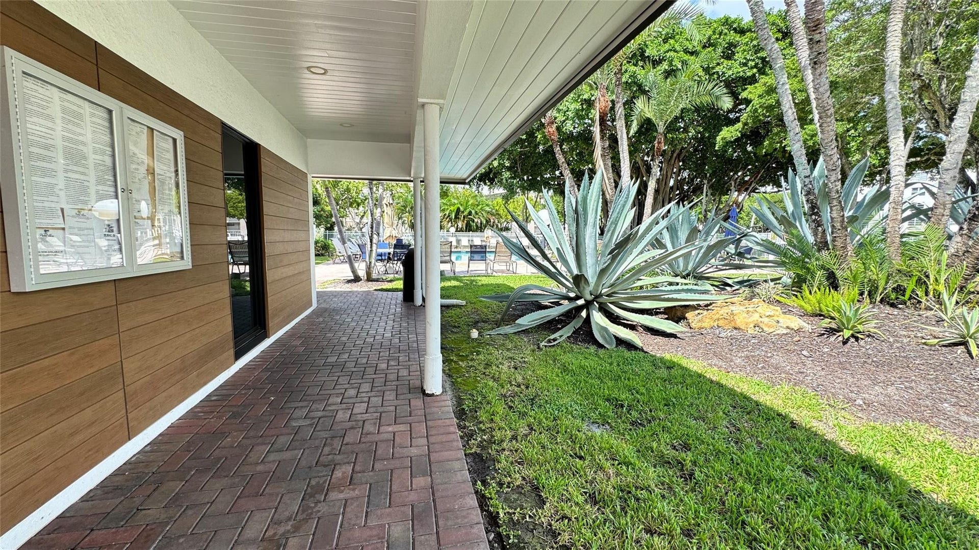 2650 S Course Drive, #401, Pompano Beach, FL 33069 Photo 38