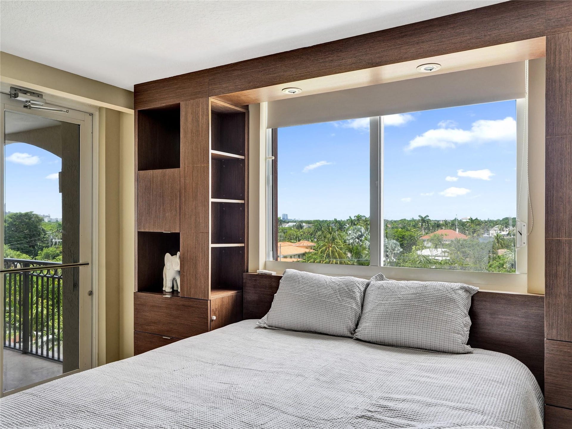 2001 N Ocean Boulevard, #502, Fort Lauderdale, FL 33305 2001 N Ocean Boulevard, #502, Fort Lauderdale, FL 33305