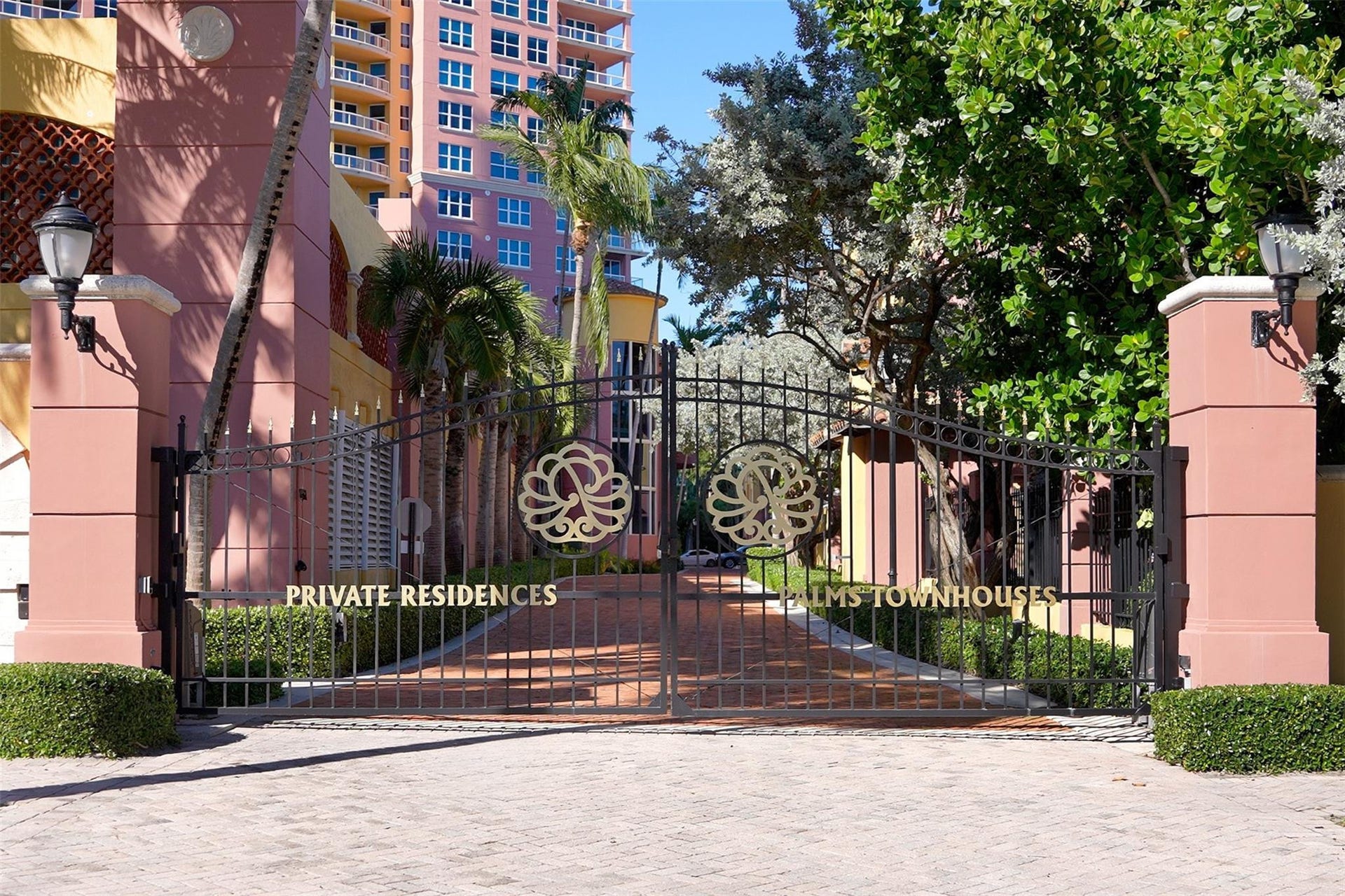 2140 N Ocean Boulevard, #V, Fort Lauderdale, FL 33305 Photo 2