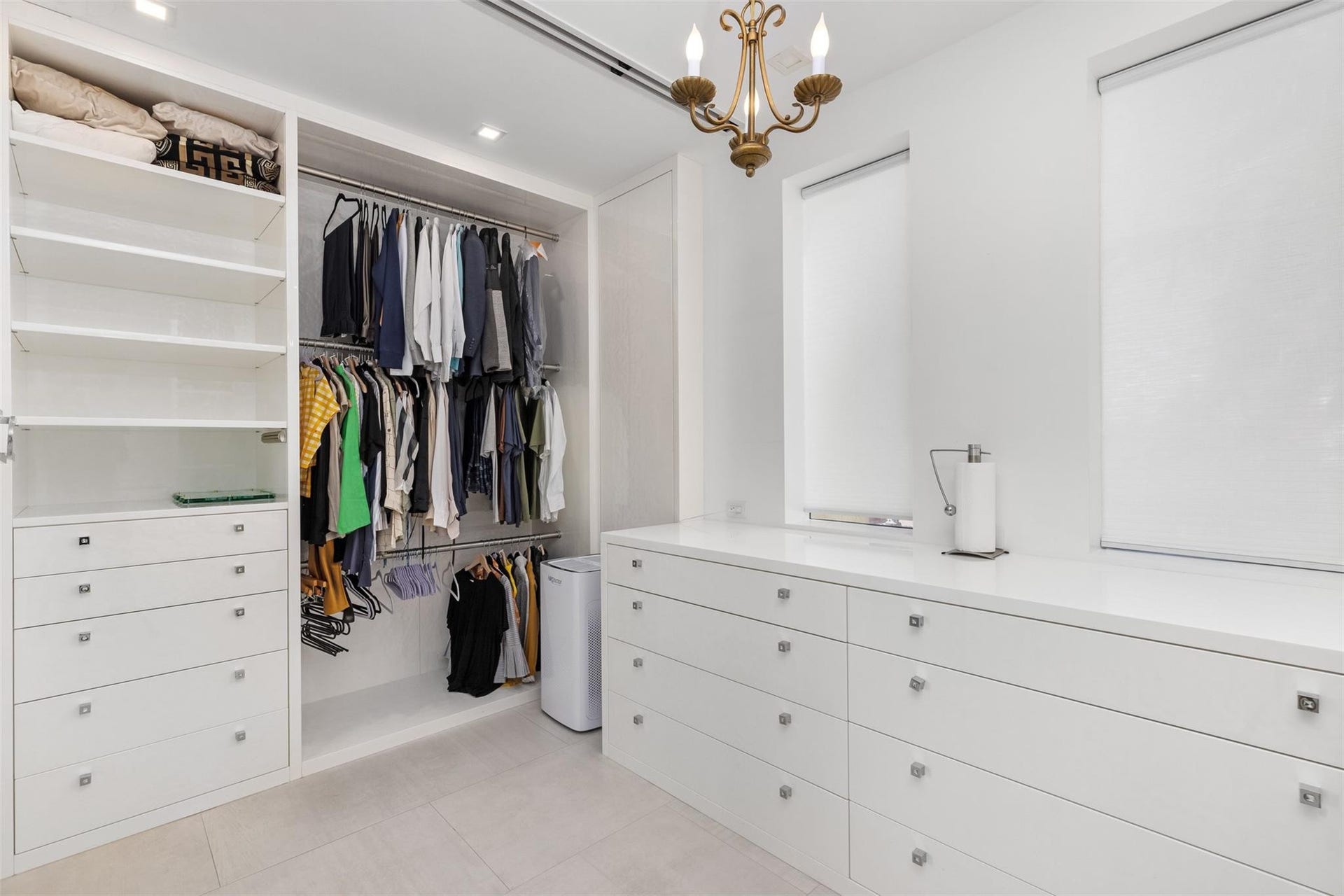 2140 N Ocean Boulevard, #V, Fort Lauderdale, FL 33305 Huge Walk-In Closet