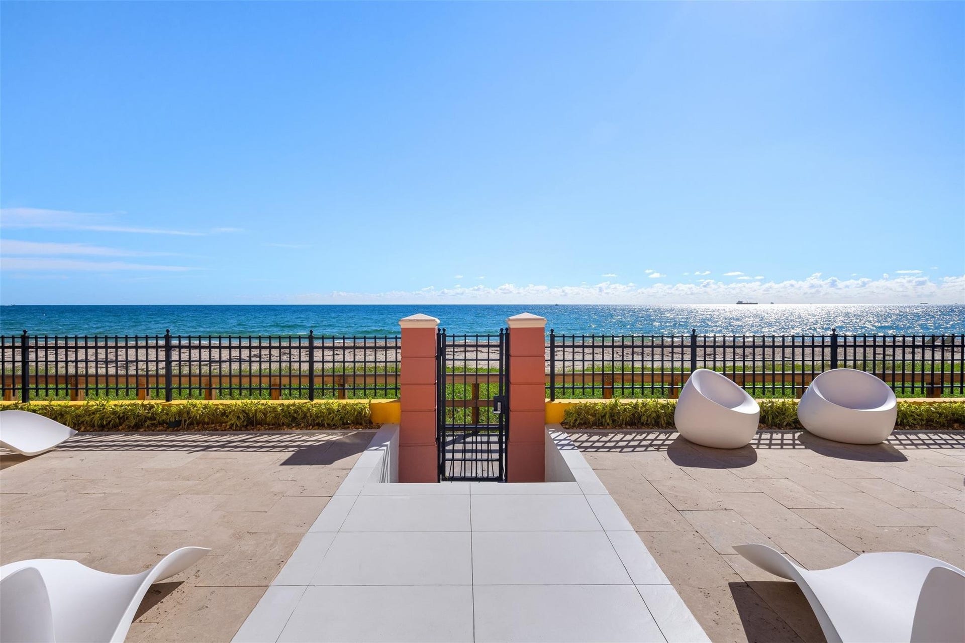 2140 N Ocean Boulevard, #V, Fort Lauderdale, FL 33305 Gated deck!