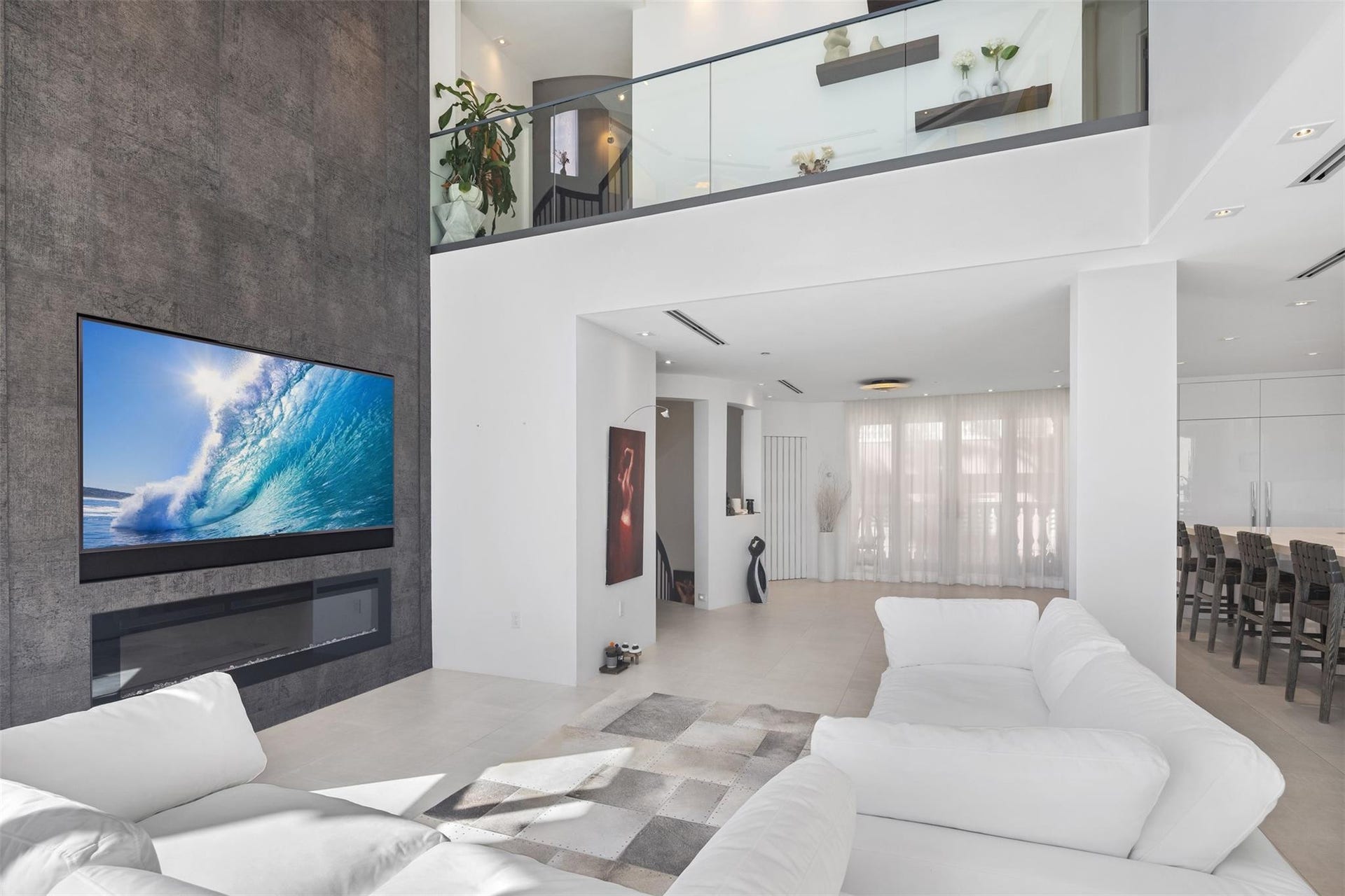 2140 N Ocean Boulevard, #V, Fort Lauderdale, FL 33305 2nd Floor Living Room