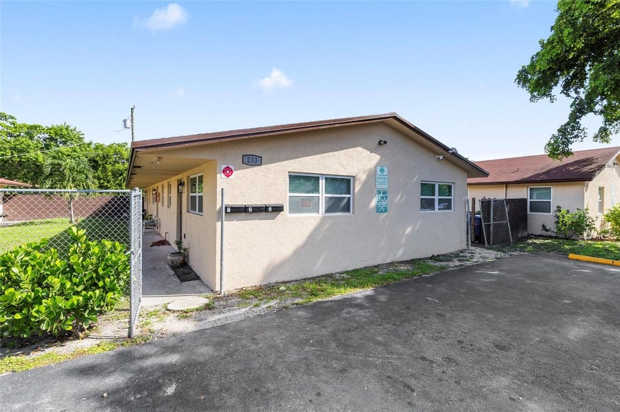 Property photo for 233 NW 12th Court, Pompano Beach, FL