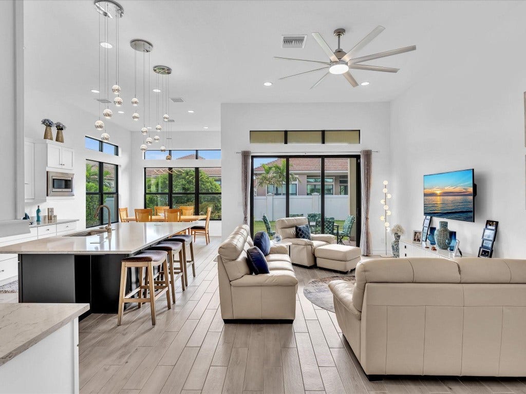 8928 Bastille Circle, Parkland, FL 33076 8928 Bastille Circle, Parkland, FL 33076