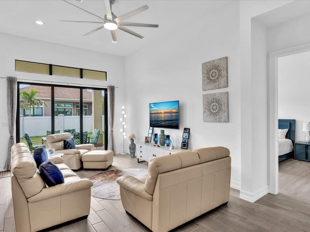 8928 Bastille Circle, Parkland, FL 33076 8928 Bastille Circle, Parkland, FL 33076