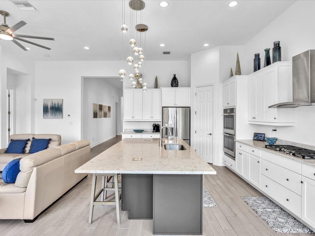 8928 Bastille Circle, Parkland, FL 33076 8928 Bastille Circle, Parkland, FL 33076