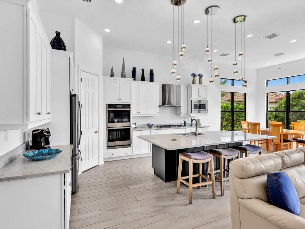 8928 Bastille Circle, Parkland, FL 33076 8928 Bastille Circle, Parkland, FL 33076