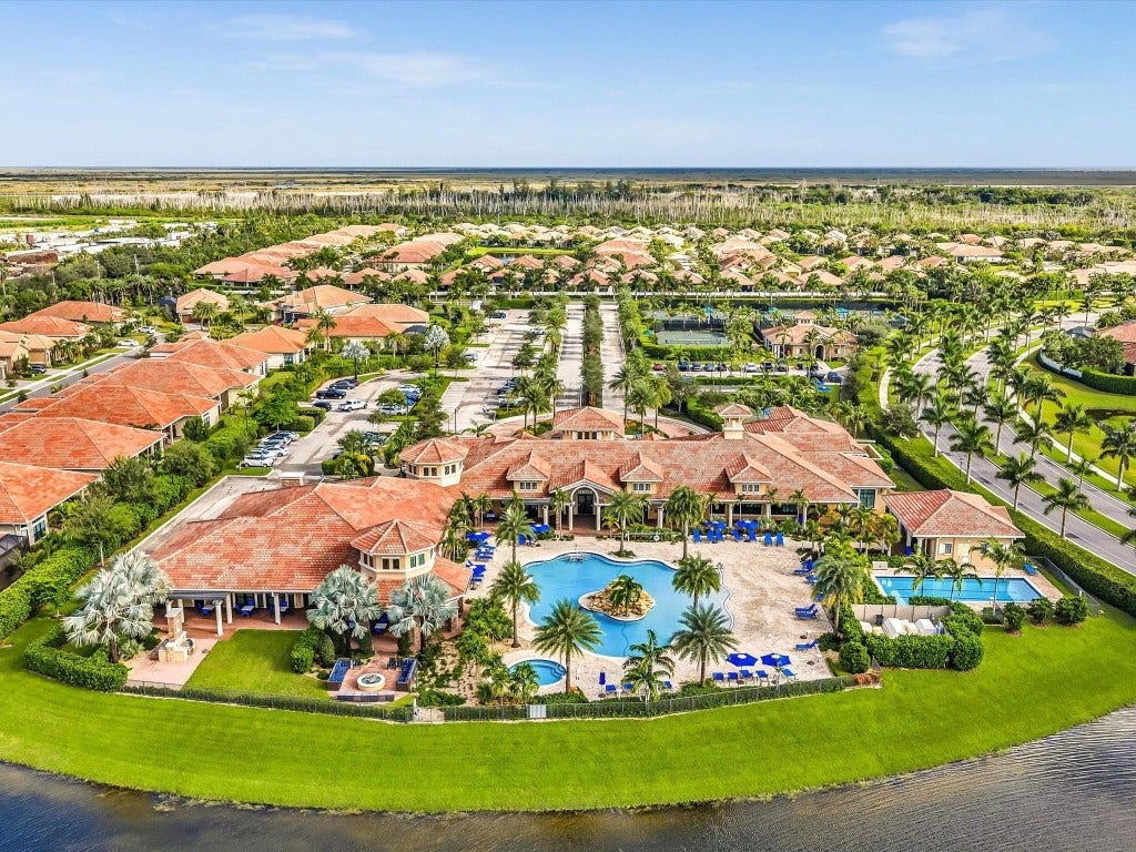 8928 Bastille Circle, Parkland, FL 33076 8928 Bastille Circle, Parkland, FL 33076