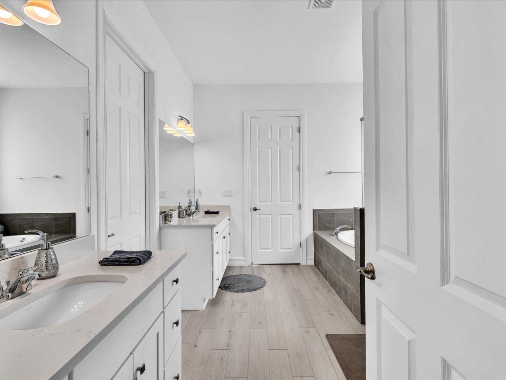 8928 Bastille Circle, Parkland, FL 33076 8928 Bastille Circle, Parkland, FL 33076