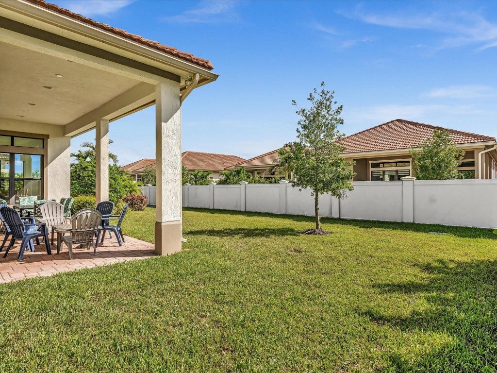 8928 Bastille Circle, Parkland, FL 33076 8928 Bastille Circle, Parkland, FL 33076
