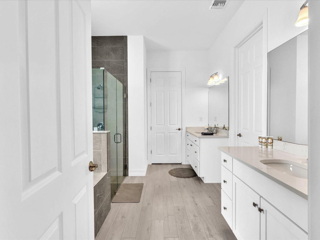 8928 Bastille Circle, Parkland, FL 33076 8928 Bastille Circle, Parkland, FL 33076