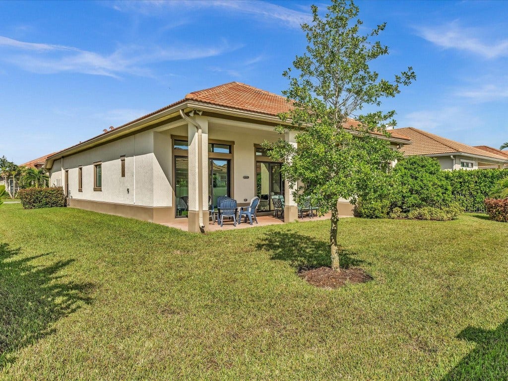 8928 Bastille Circle, Parkland, FL 33076 8928 Bastille Circle, Parkland, FL 33076