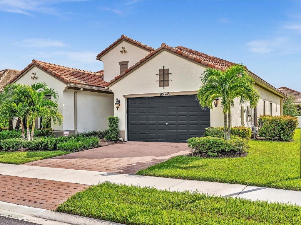 8928 Bastille Circle, Parkland, FL 33076 8928 Bastille Circle, Parkland, FL 33076