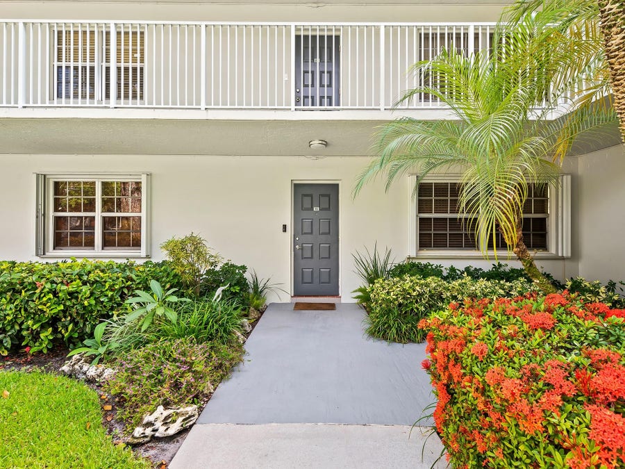 Property photo for 4221 W Palm Aire Drive, #102, Pompano Beach, FL