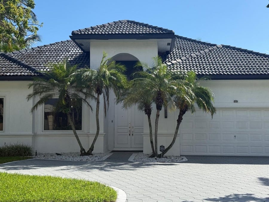 Property photo for 830 Bailey Street, Boca Raton, FL
