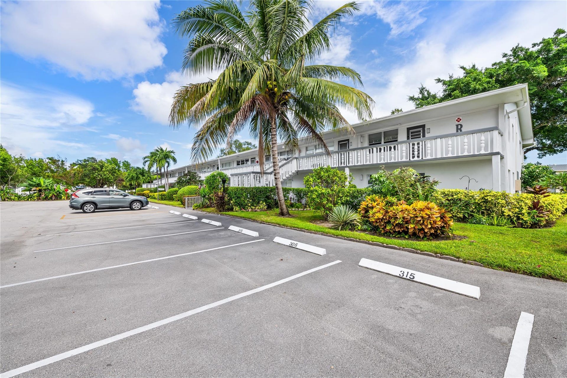318 Oakridge R, #318, Deerfield Beach, FL 33442 Photo 24