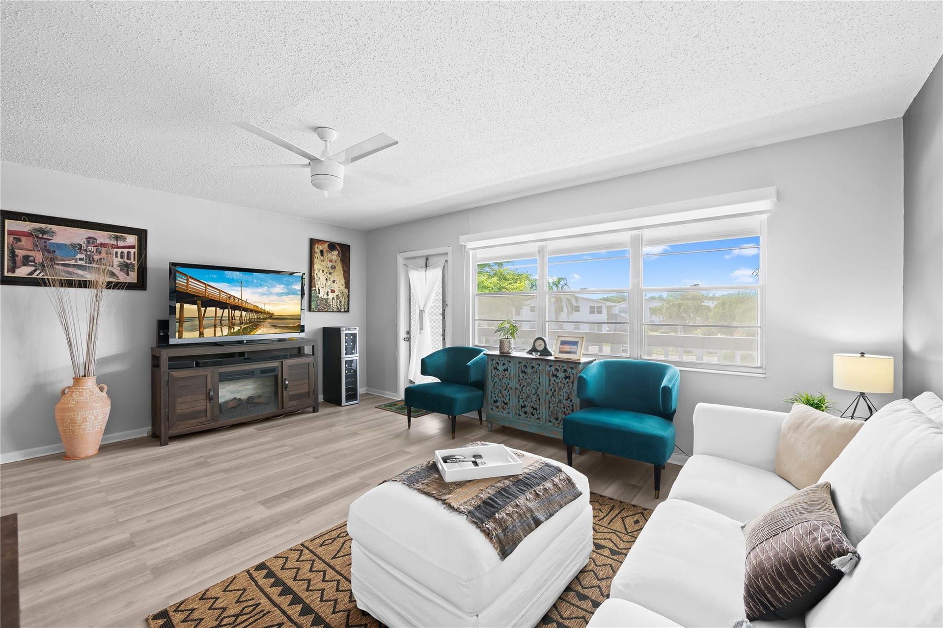 318 Oakridge R, #318, Deerfield Beach, FL 33442 Photo 2